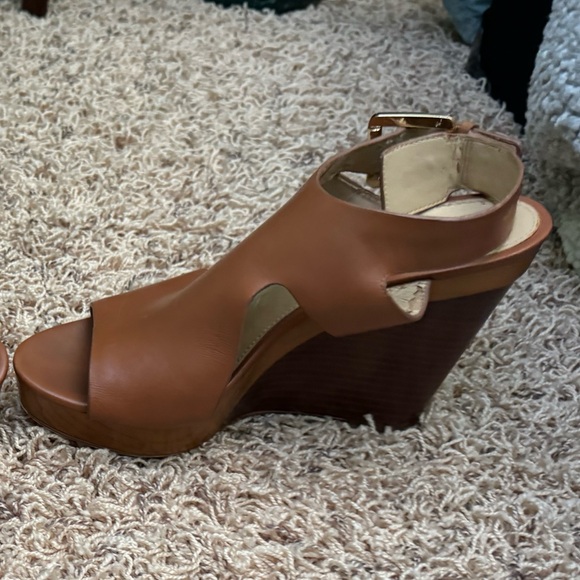 Michael Kors Josephine Wedge - Size 7 - Picture 6 of 15